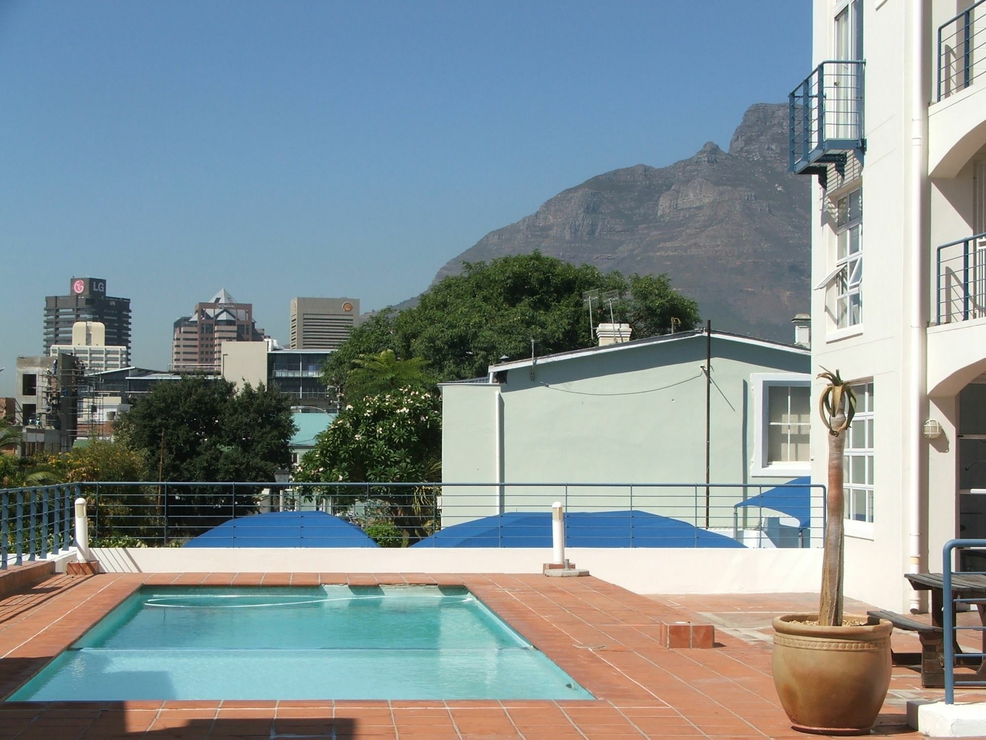 Harbour Terrace Hotel